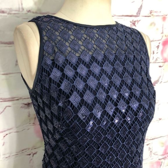 Lauren Ralph Lauren blue sequin cocktail party drs - Picture 2 of 11